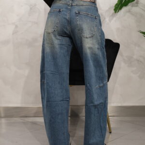 Jeans wide leg con cintura foulard